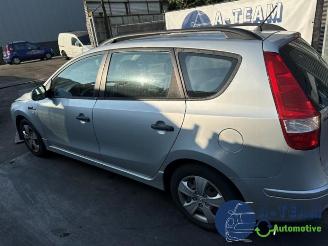 Hyundai I-30 i30 Crosswagon (WWH), Combi, 2007 / 2012 1.4 CVVT 16V picture 7