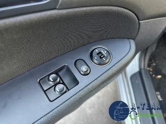 Hyundai I-30 i30 Crosswagon (WWH), Combi, 2007 / 2012 1.4 CVVT 16V picture 20