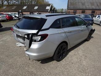 Opel Astra  picture 3