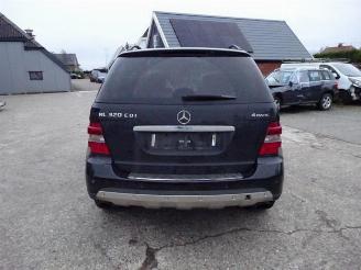 Mercedes ML ML II (164/4JG), SUV, 2005 / 2011 3.0 ML-320 CDI 4-Matic V6 24V picture 4