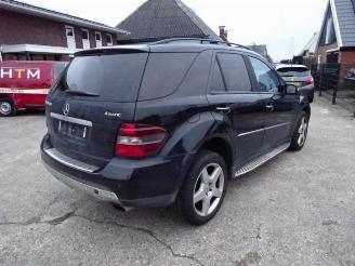 Mercedes ML ML II (164/4JG), SUV, 2005 / 2011 3.0 ML-320 CDI 4-Matic V6 24V picture 5