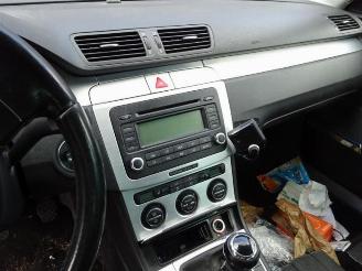 Volkswagen Passat Passat Variant (3C5), Combi, 2005 / 2010 2.0 FSI 16V picture 14