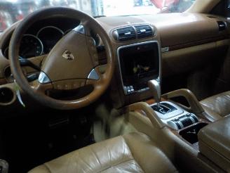 Porsche Cayenne Cayenne (9PA) SUV 4.5 S V8 32V (M48.00) [250kW]  (09-2002/09-2007) picture 5