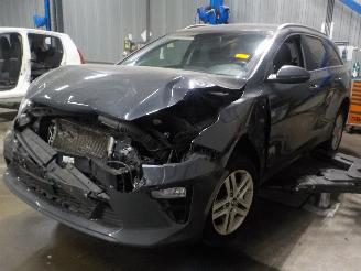 rozbiórka samochody osobowe Kia Cee d Ceed Sportswagon (CDF) Combi 5-drs 1.0i T-GDi 12V 120 Eco-Dynamics+ (G=
3LF) [88kW]  (11-2020/...) 2021