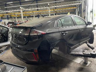 Hyundai Ioniq Ioniq Liftback EV 38 kWh (EM10) [100kW]  (07-2019/07-2022) picture 3