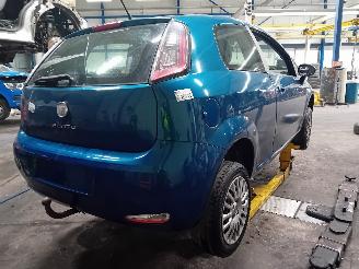 Fiat Punto Punto Evo (199) Hatchback 1.3 JTD Multijet 85 16V (199.B.4000(Euro 5))=
 [62kW]  (10-2009/02-2012) picture 3