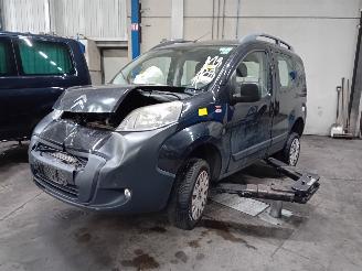 Uttjänta bilar auto Citroën Nemo Nemo Combi (AJ) MPV 1.4 (TU3A/L5(KFV)) [54kW]  (04-2009/...) 2010