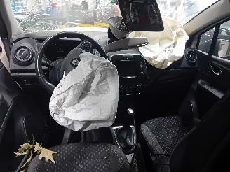 Renault Captur Captur (2R) SUV 0.9 Energy TCE 12V (H4B-408(H4B-B4)) [66kW]  (06-2013/=
=2E..) picture 5