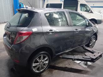 Toyota Yaris Yaris III (P13) Hatchback 1.33 16V Dual VVT-I (1NRFE) [73kW]  (09-2011=
/09-2020) picture 3