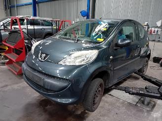 Démontage voiture Peugeot 107 107 Hatchback 1.0 12V (384F(1KR)) [50kW]  (06-2005/05-2014) 2009