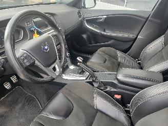 Volvo V-40 V40 (MV) Hatchback 5-drs 2.0 D2 16V (D4204T8(Euro 6b)) [88kW]  (02-201=
5/08-2019) picture 13