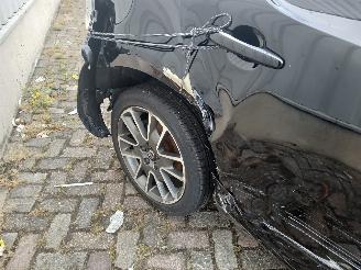 Volvo V-40 V40 (MV) Hatchback 5-drs 2.0 D2 16V (D4204T8(Euro 6b)) [88kW]  (02-201=
5/08-2019) picture 32