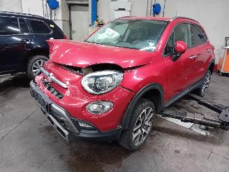 Vrakbiler auto Fiat 500X 500X (334) SUV 1.4 Multi Air 16V (55263624) [103kW]  (09-2014/09-2018)= 2016/4
