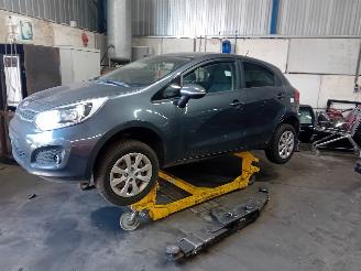 rozbiórka samochody osobowe Kia Rio Rio III (UB) Hatchback 1.1 CRDi VGT 12V (D3FA) [55kW]  (09-2011/12-201=
7) 2012