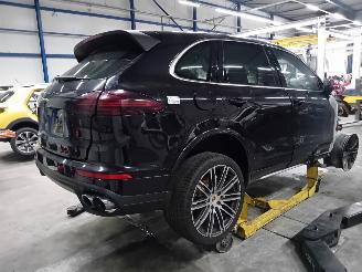 Porsche Cayenne Cayenne II (92A) SUV 3.0 S E-Hybrid 24V (MCG.EA) [306kW]  (05-2011/05-=
2017) picture 3