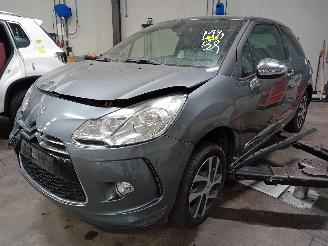 rozbiórka samochody osobowe Citroën DS3 DS3 (SA) Hatchback 1.6 e-HDi (DV6DTED(9HP)) [68kW]  (11-2009/07-2015) 2011