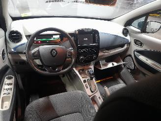 Renault Zoé Zoé (AG) Hatchback 5-drs 65kW (5AM-450(5AM-B4)) [65kW]  (06-2012/03-=
2024) picture 5