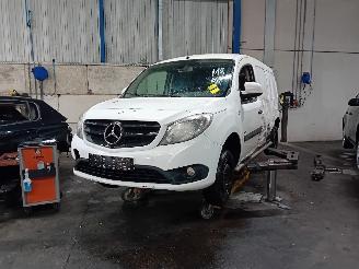 Coche siniestrado Mercedes Citan Citan (415.6) Van 1.5 109 CDI (OM607.951(K9K)) [66kW]  (11-2012/08-202=
1) 2015
