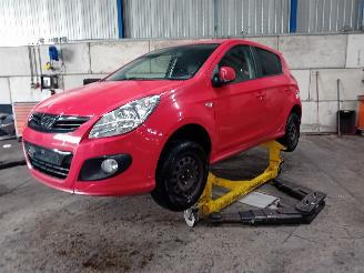 Démontage voiture Hyundai I-20 i20 Hatchback 1.2i 16V (G4LA) [57kW]  (09-2008/12-2012) 2008