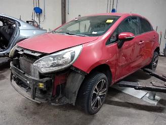 Vrakbiler auto Kia Rio Rio III (UB) Hatchback 1.2 CVVT 16V (G4LA5) [63kW]  (09-2011/12-2017) 2012