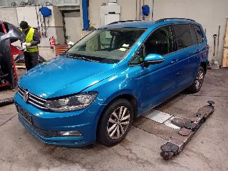 rozbiórka samochody osobowe Volkswagen Touran Touran (5T1) MPV 1.6 TDI SCR BlueMotion Technology (DGDA) [85kW]  (05-=
2016/12-2021) 2017/3