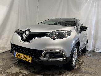 Coche accidentado Renault Captur Captur (2R) SUV 0.9 Energy TCE 12V (H4B-408(H4B-B4)) [66kW]  (06-2013/=
=2E..) 2014/9