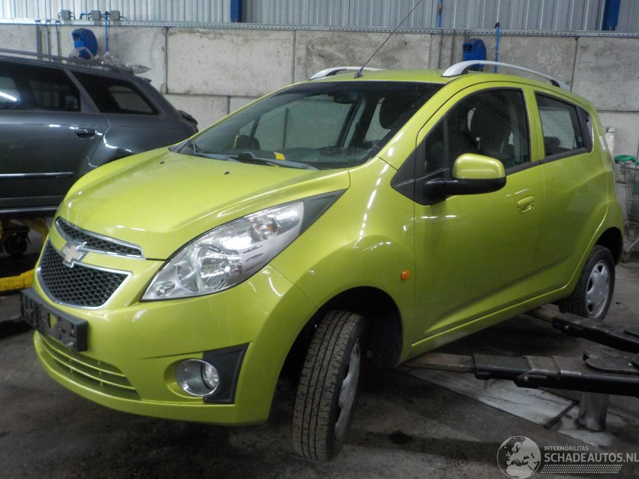 Chevrolet Spark Spark (M300) Hatchback 1.0 16V Bifuel (LMT) [48kW]  (07-2010/12-2015)