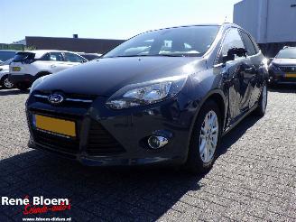 Unfallwagen Ford Focus 1.0 Ecoboost Edition Plus Clima 125pk 2014/2