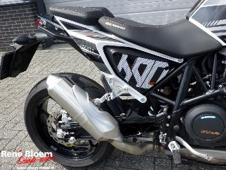 KTM 690 Duke  picture 15