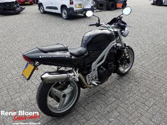 Triumph Speed Triple 955i picture 6