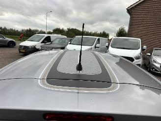 Citroën C3 1.2 PureTech 83pk C-Series - navi - line assist - clima - cruise - apple carpl - 66dkm nap - licht + regensensor picture 103