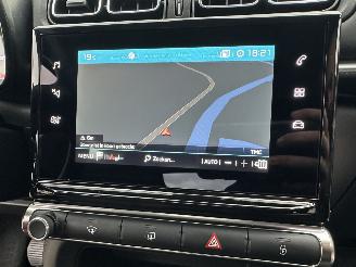 Citroën C3 1.2 PureTech 83pk C-Series - navi - line assist - clima - cruise - apple carpl - 66dkm nap - licht + regensensor picture 16
