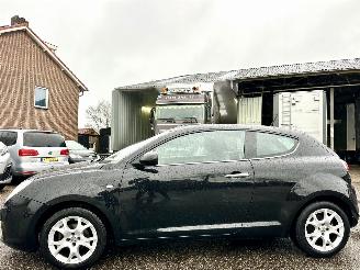 Auto incidentate Alfa Romeo MiTo 1.4i 79pk 6-bak Distinctive - airco - elektr ramen + spiegels - lmv - radio - boekjes + sleutels compl 2009/11