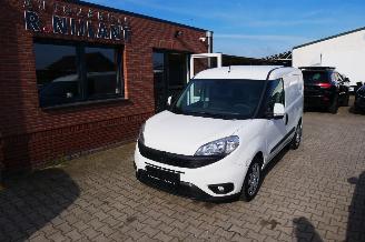 bruktbiler bedrijf Fiat Doblo  2017/5