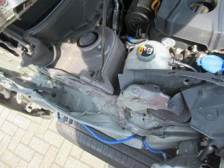 Hyundai Tucson 1.6CRDI 84.900km VirtualCockpit Climatronic Navi Camera Tempomat Parktronic.... picture 13