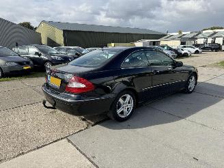 Mercedes CLK 220 CDI COUPE Eleg. picture 3