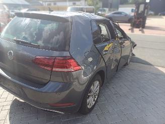 Volkswagen Golf 1.4TSI picture 3