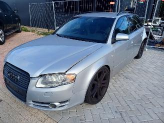 Vrakbiler auto Audi A4 Avant 3.2 TFSI 2007/1