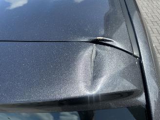 Peugeot 108 1.0 e-Active AIRCO Euro6 picture 11