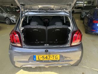 Peugeot 108 1.0 e-Active AIRCO Euro6 picture 19