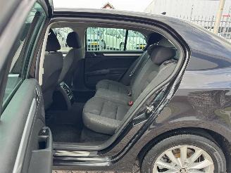 Skoda Superb 1.6 TDI 77Kw  Clima - Navi - Euro6 picture 12