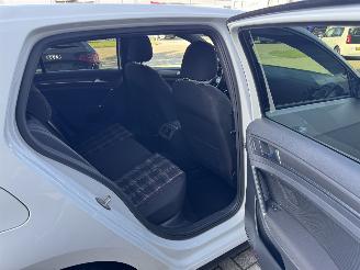 Volkswagen Golf 2.0 TSI GTI 230 Pk picture 18