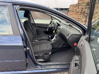 Peugeot 308 SW 1.6 HDi 80Kw AIRCO picture 18