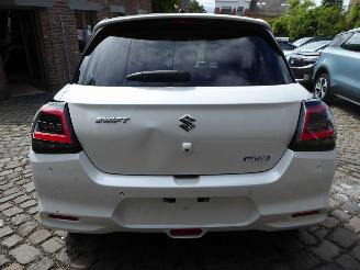 Suzuki Swift GL picture 6