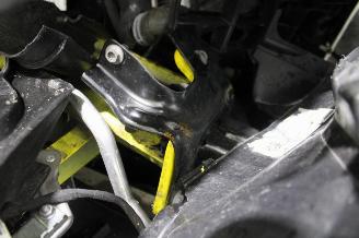 Volkswagen Transporter T6 picture 25