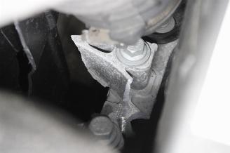 Volkswagen Transporter T6 picture 21