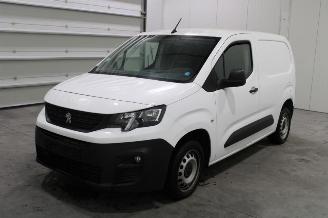 Vrakbiler auto Peugeot Partner  2019/7