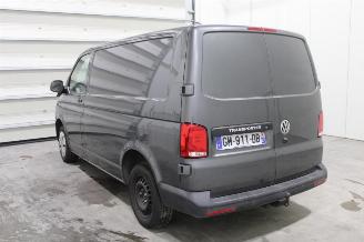 Volkswagen Transporter T6 picture 4