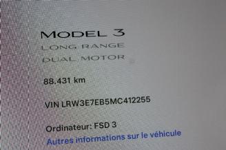 Tesla Model 3  picture 11