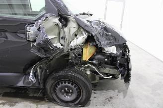 Volkswagen Transporter T6 picture 5